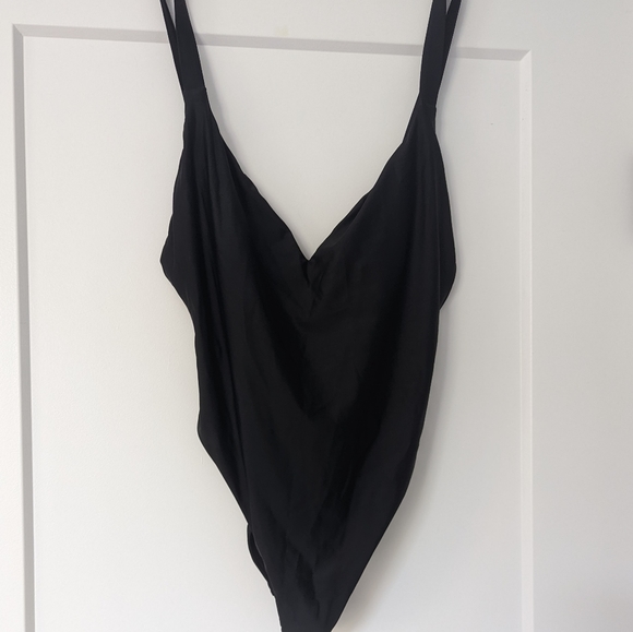 Madewell One Piece Swimsuit - Picture 3 of 4